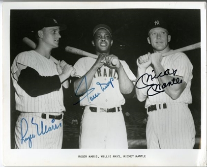 Mickey Mantle, Roger Maris, Willie Mays Signed 8x10 Photo (PSA/DNA)